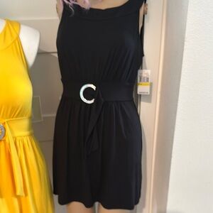 Elegant Black Sleeveless Dress with Belt